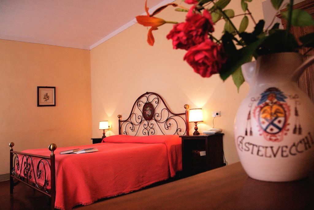 Hotel Borgo Castelvecchi Residenza Depoca Radda In Chianti Esterno foto