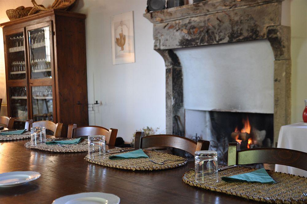 Hotel Borgo Castelvecchi Residenza Depoca Radda In Chianti Esterno foto